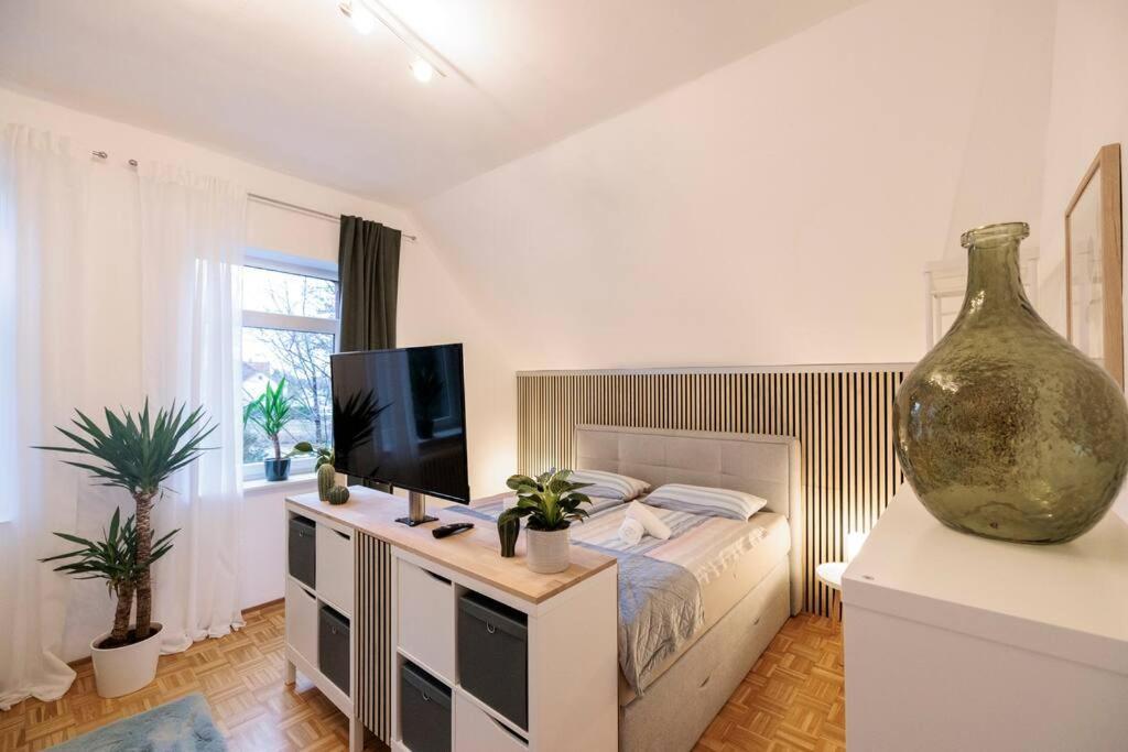 Stilvoll&ruhig Wohnen Am Wasser Apartment *